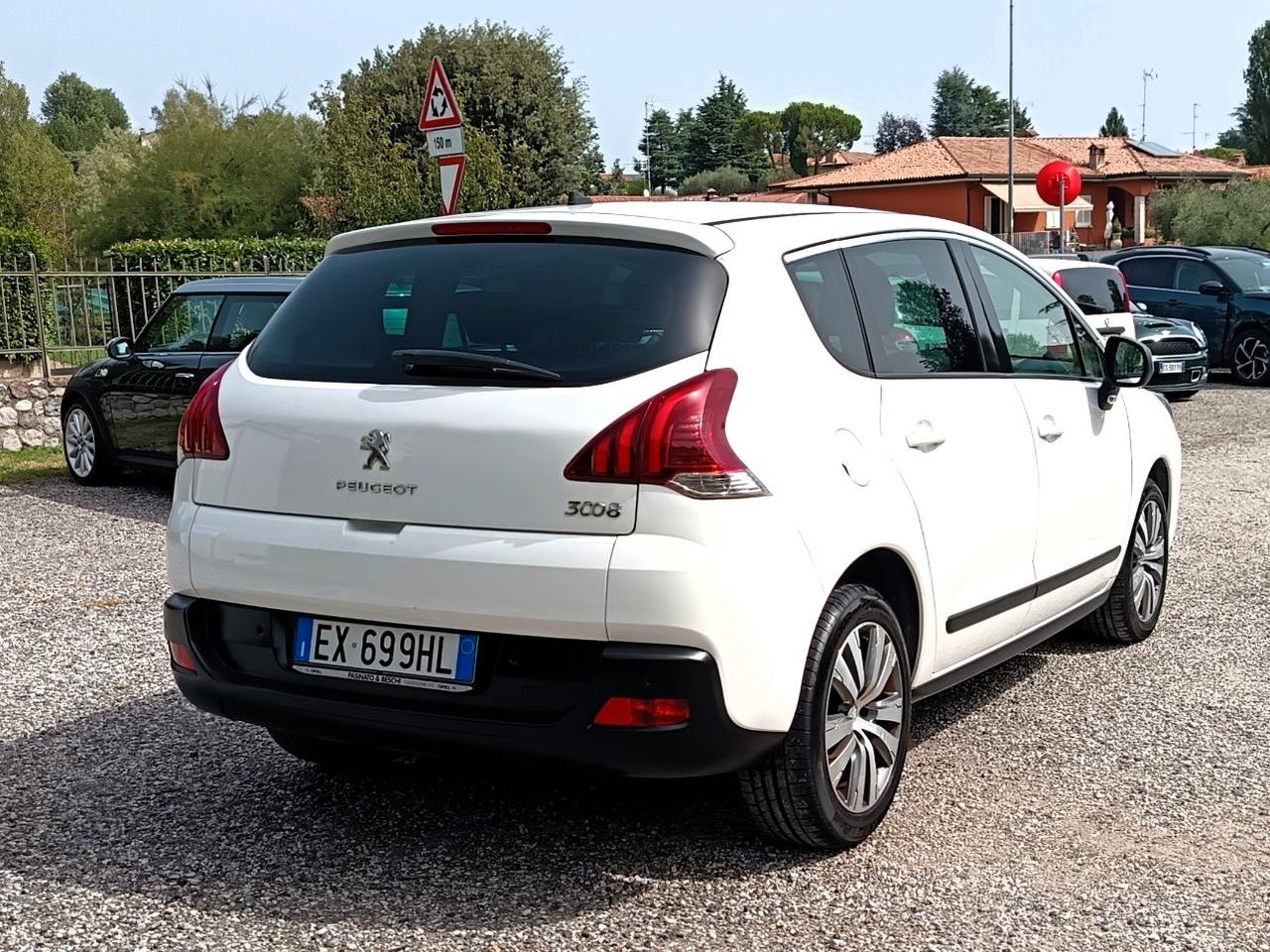 Peugeot 3008 1.6 hdi Business