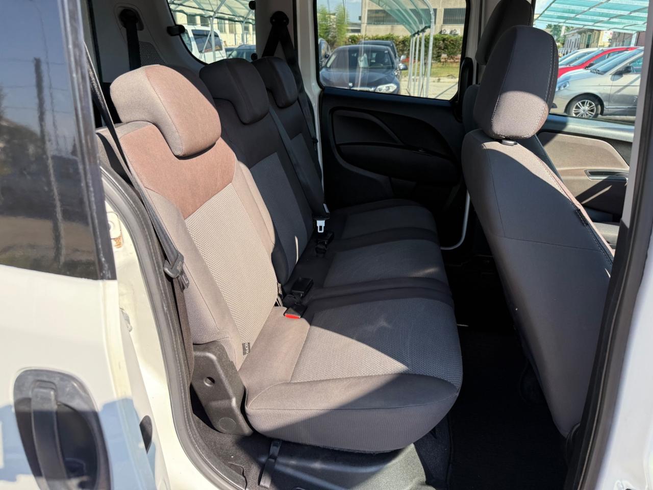 Fiat Doblò 1.6 MJT 16V 120CV Trekking 7POSTI.IVA ESPOSTA