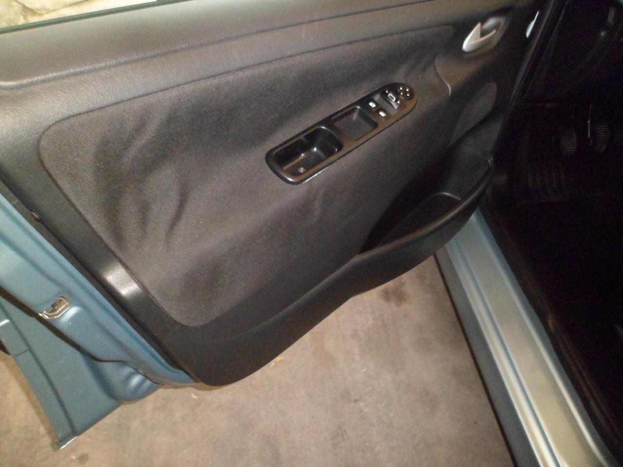 Peugeot 207 1.4 8V 75CV SW Energie Sport ECO GPL