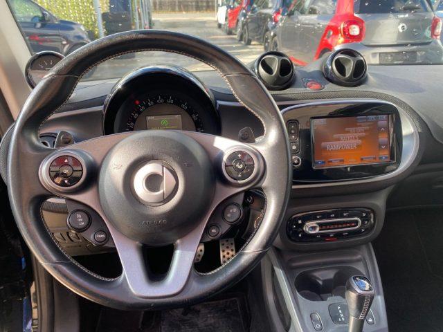 SMART Brabus 0.9 BRABUS XCLUSIVE TWINAMIC TURBO CABRIO