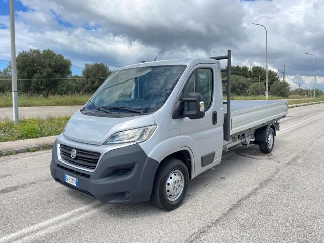 FIAT Ducato 35 2.3 MJT 130CV PL Cabinato