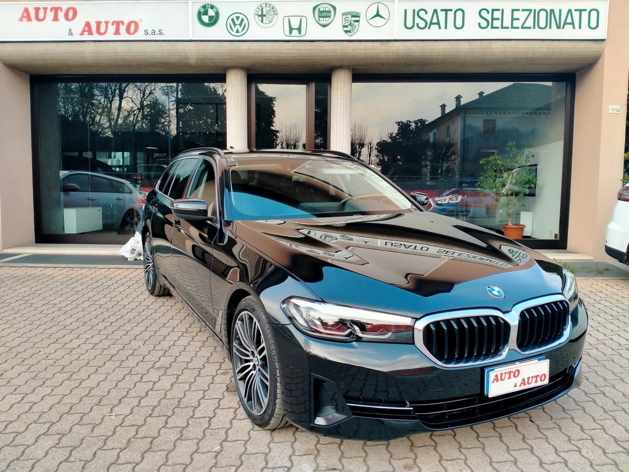 BMW 520 D TOUR. MHEV 48V XDRIVE M.Y.22 LEGA 19 MSPORT / PELLE NERA