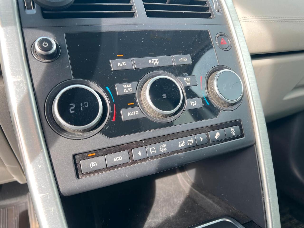 Land Rover Discovery Sport 2.0 TD4 gancio traino