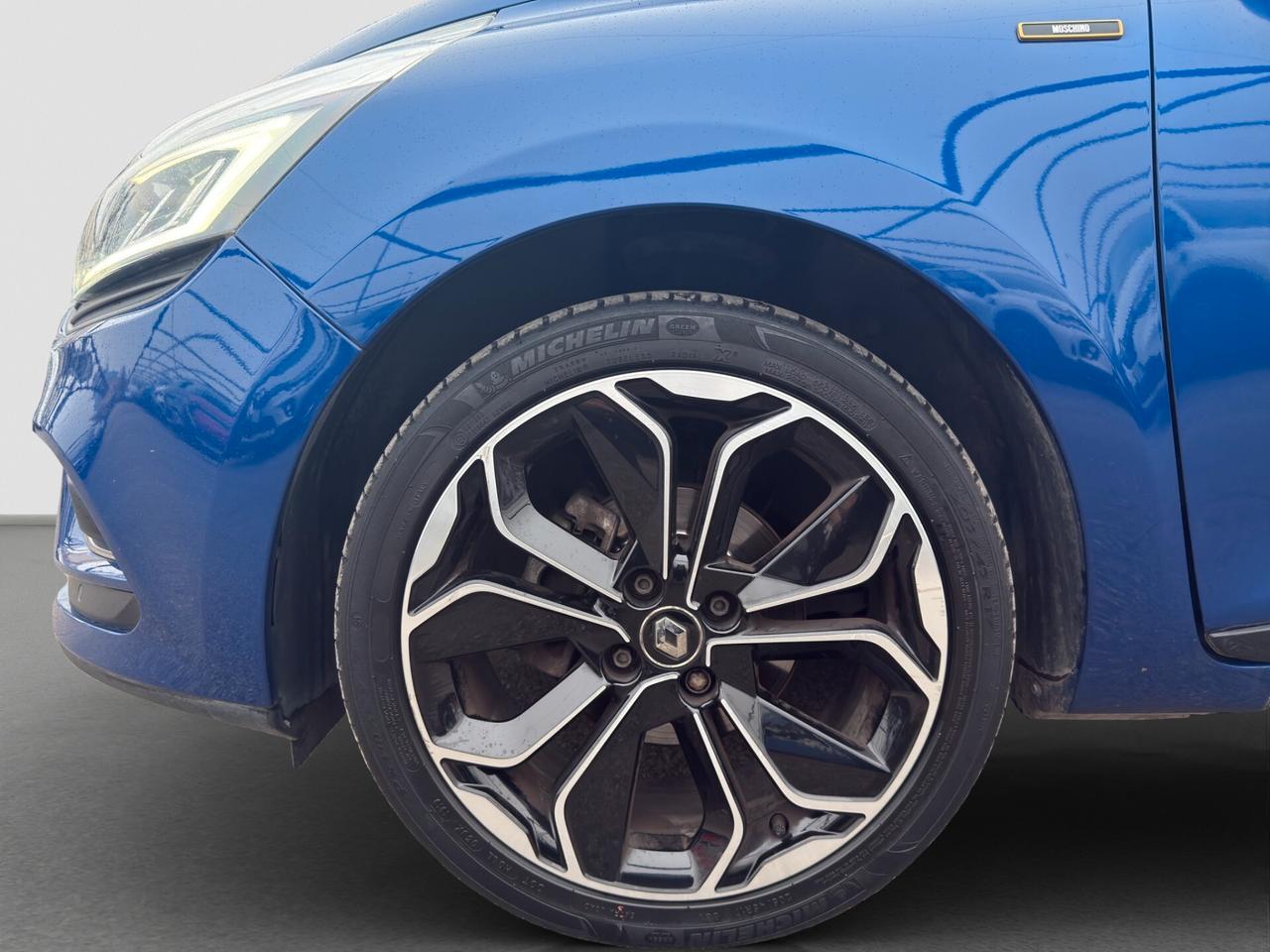 Renault Clio TCe 12V 75 CV 5 porte Moschino Life