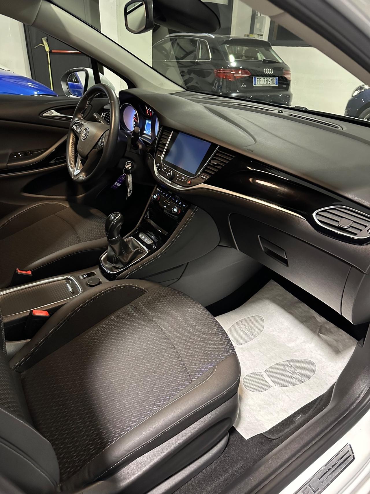 Opel Astra 1.6 CDTi 110CV Start&Stop 5 porte Innovation