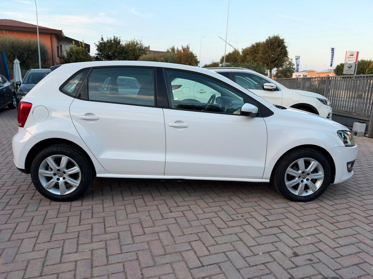 Volkswagen Polo 1.4 DSG 5 porte Highline