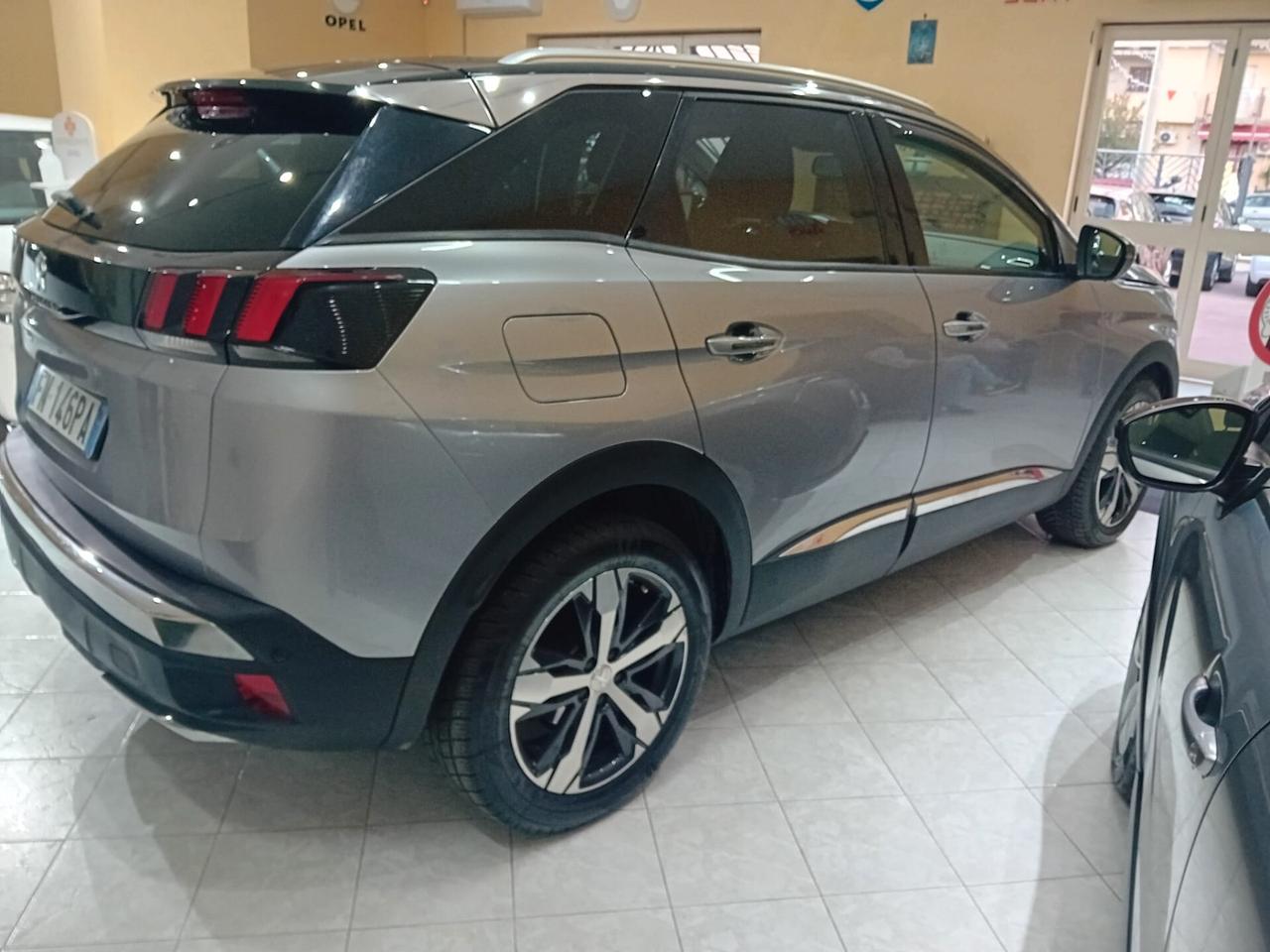 Peugeot 3008 BlueHDi 120 S&S Allure