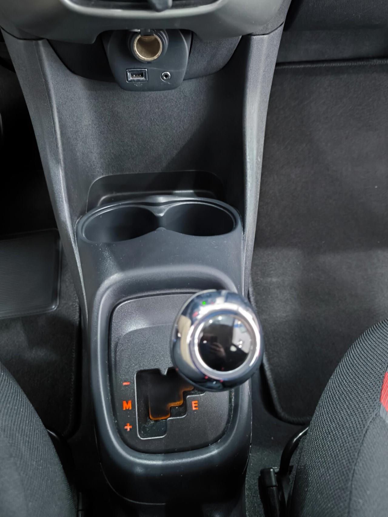 Peugeot 108 VTi 68 5 porte Active AUTOMATICA