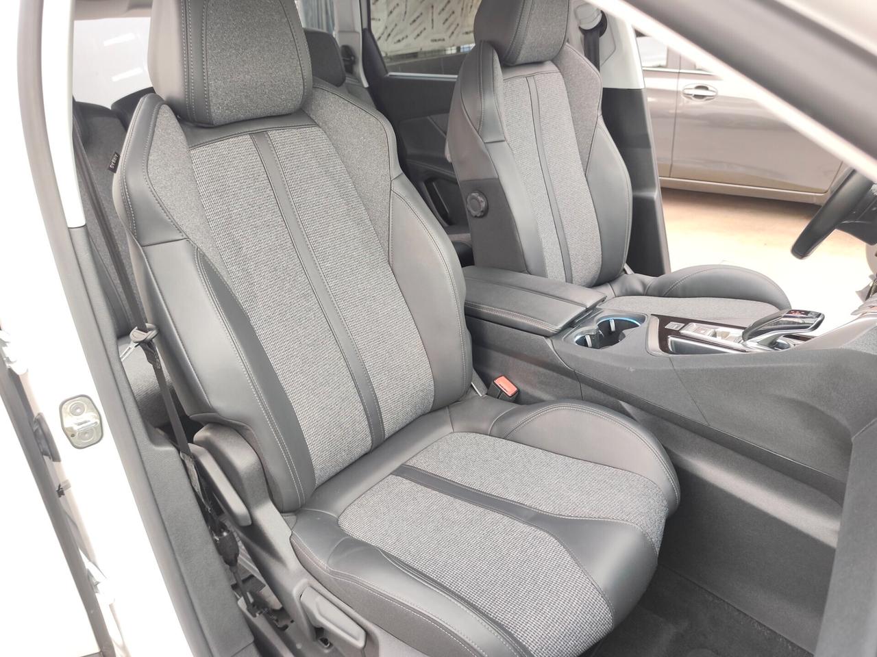 Peugeot 5008 1.5 BlueHDi 130cv 7 POSTI