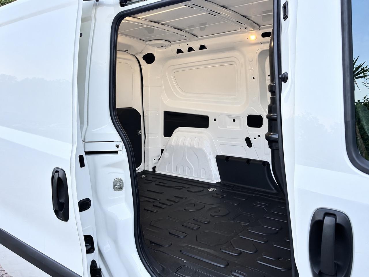 Fiat Doblo Doblò 1.6 MJT 105CV Cargo Maxi Lounge