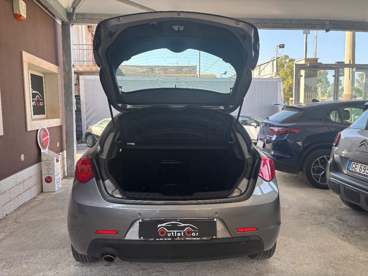 ALFA ROMEO - Giulietta - 1.6 JTDm 120 CV Super Launch Edition