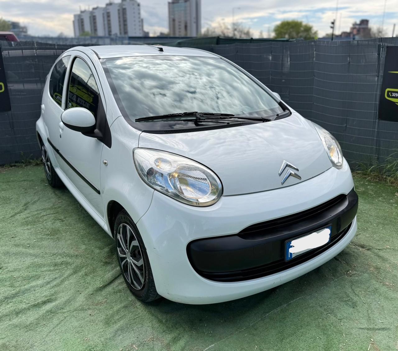 Citroen C1 1.0 BENZINA 5 PORTE NEOPATENTATI