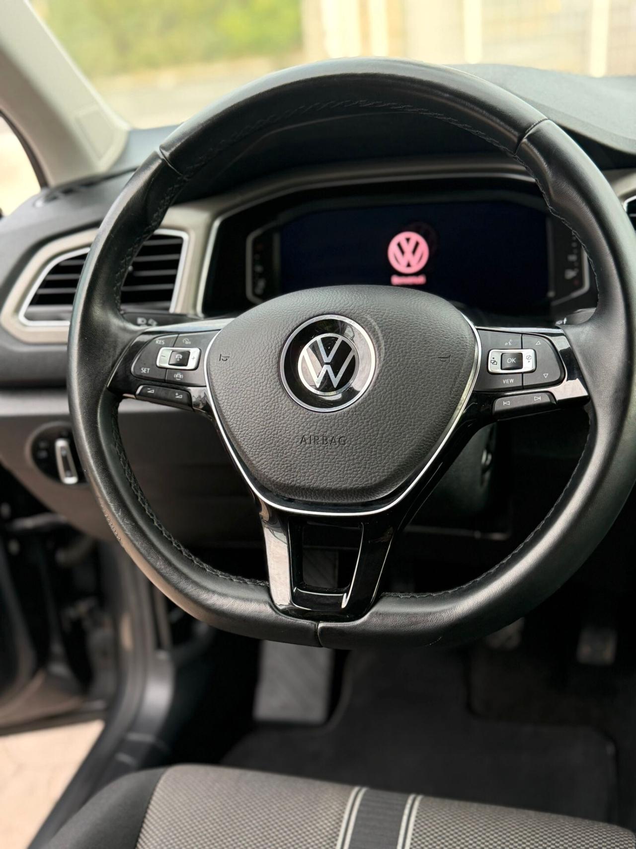 Volkswagen T-Roc 1.0 TSI Business BlueMotion Technology