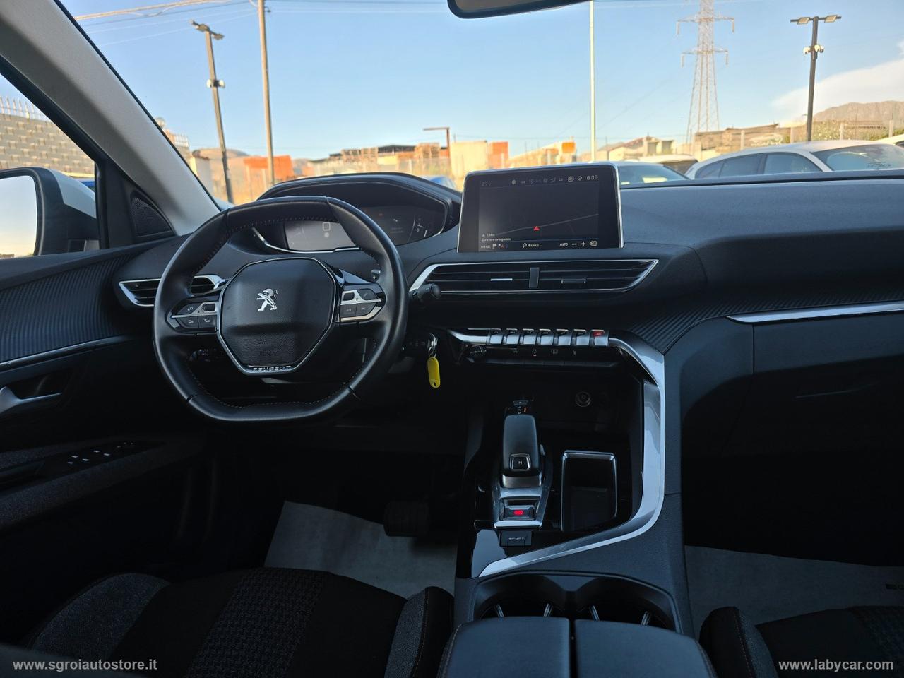 PEUGEOT 3008 BlueHDi 130 S&S EAT8 Business