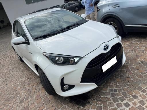 Toyota Yaris 1.5h Business