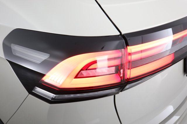 VOLKSWAGEN Taigo Taigo 1.0 TSI 110 CV DSG R-Line