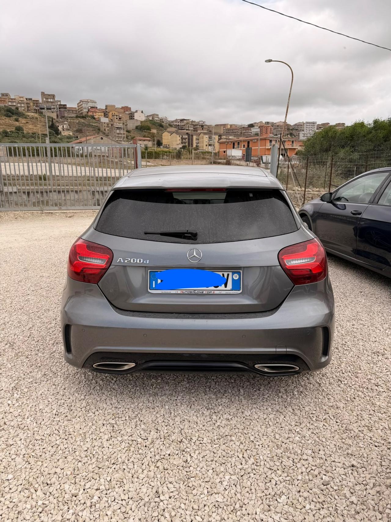 Mercedes-benz A 200 d Premium AMG anno 2016