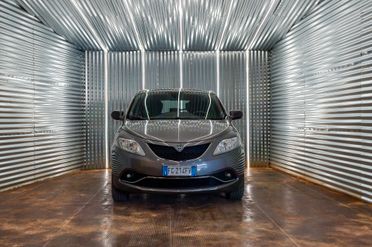 Lancia Ypsilon 1.3 MJT 95 CV Platinum PERMUTA