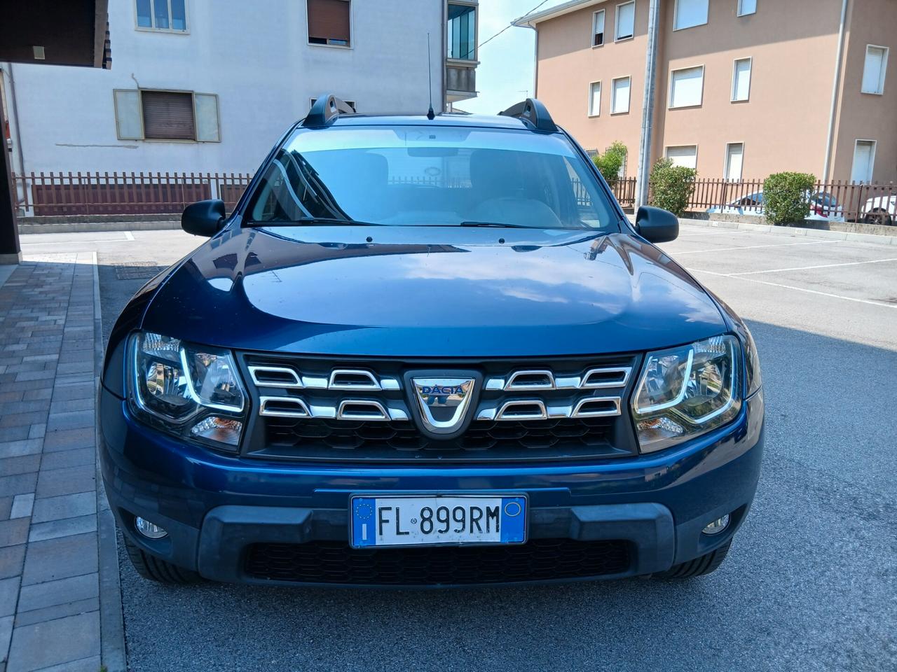 Dacia Duster 1.6 115CV Start&Stop 4x2 GPL Lauréate tua a € 165 mese