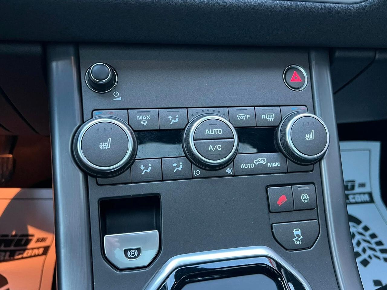 Land Rover Range Evoque 2.0 TD4 180 CV 5p. SE Dynamic