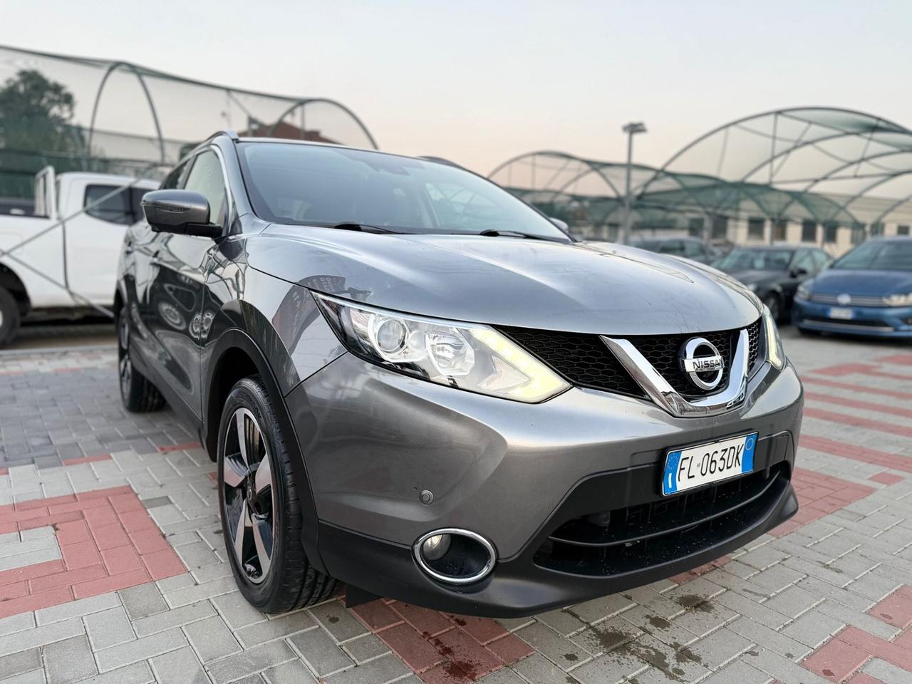 Nissan Qashqai 1.5 dCi 110CV Tekna*TETTO PANORAMICO