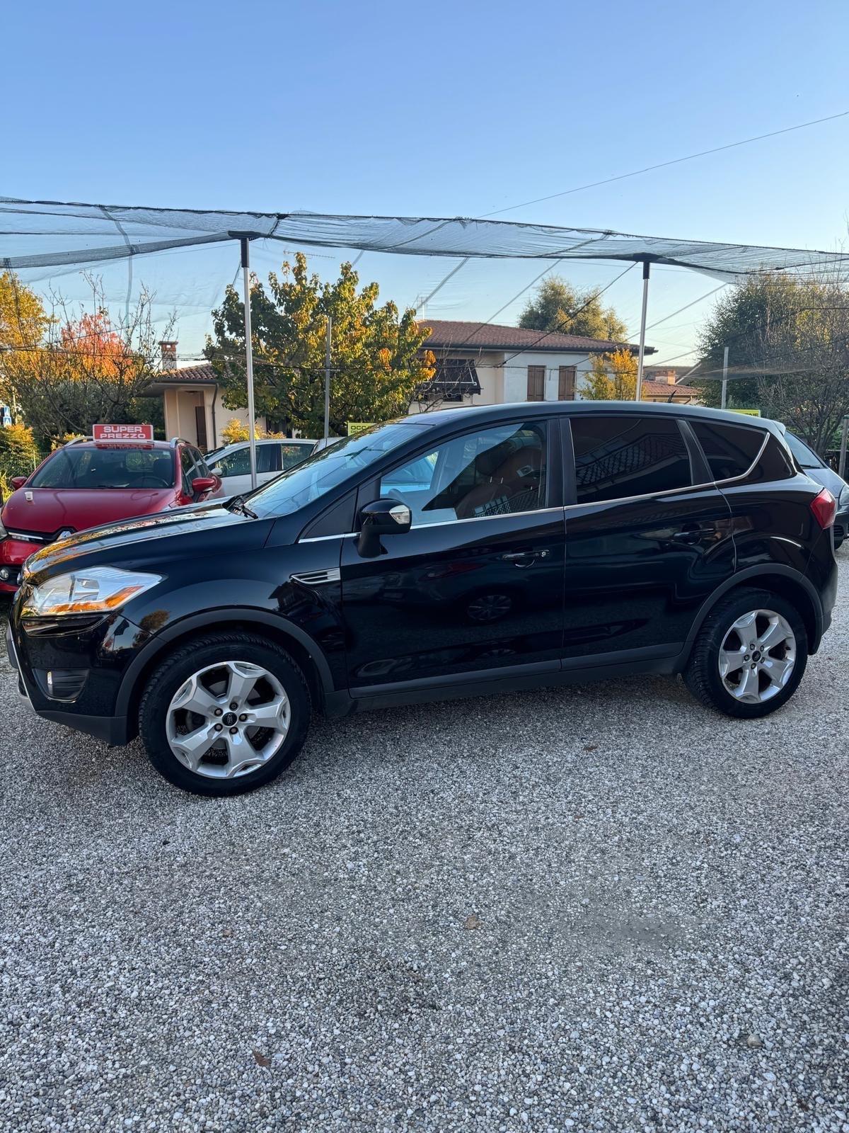 Ford Kuga 2.0 TDCi 136 CV 4WD Titanium DPF