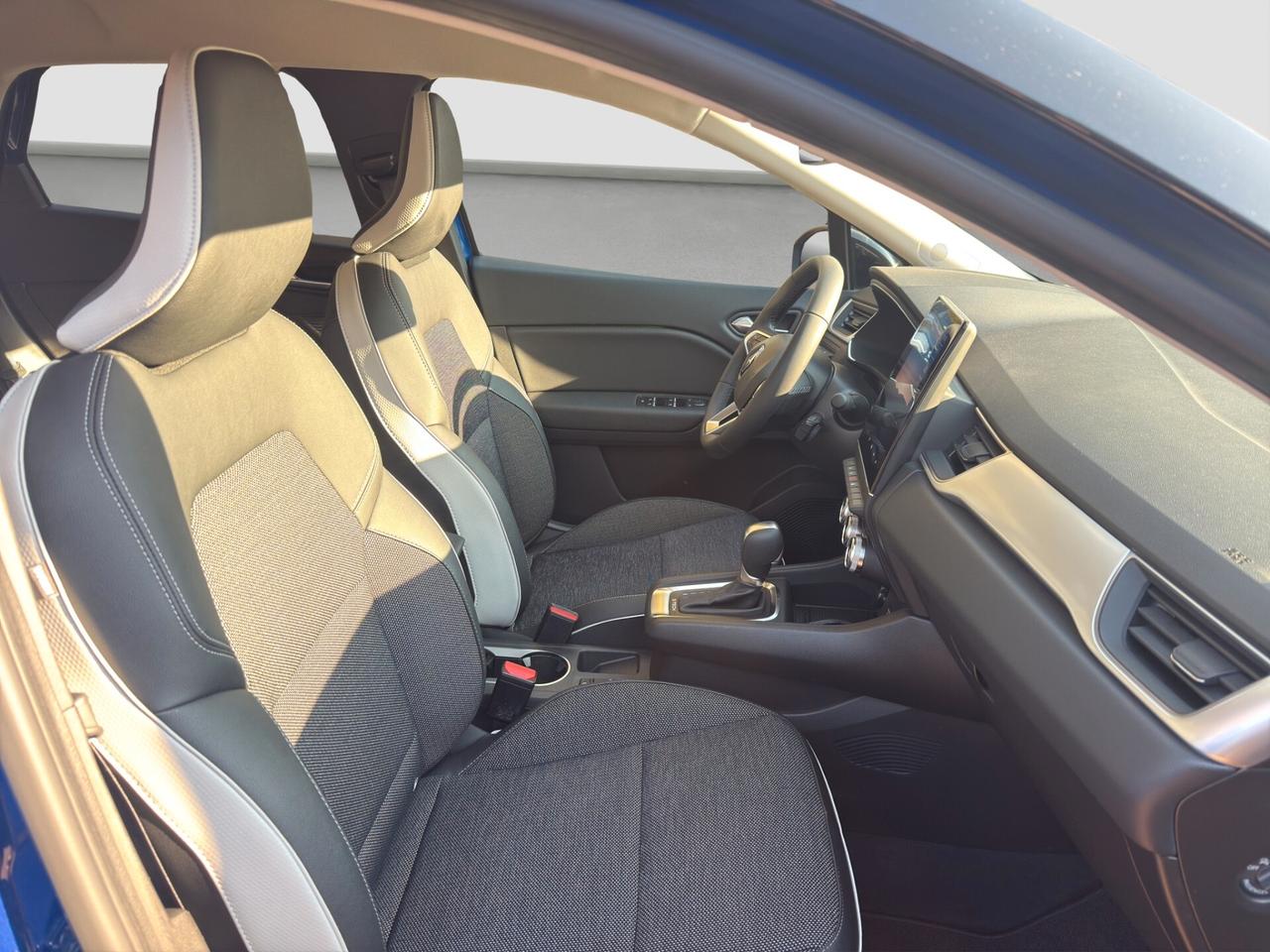 Renault Captur Full Hybrid E-Tech 145 CV Techno Fast Track