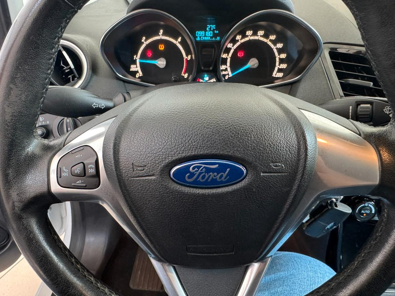 Ford Fiesta 1.6 TDCi 95CV 5 porte Titanium