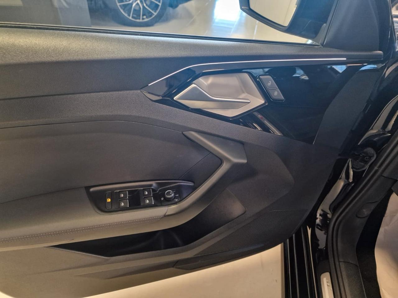 AUDI A1 2ª serie A1 SPB 30 TFSI S tronic Ident...