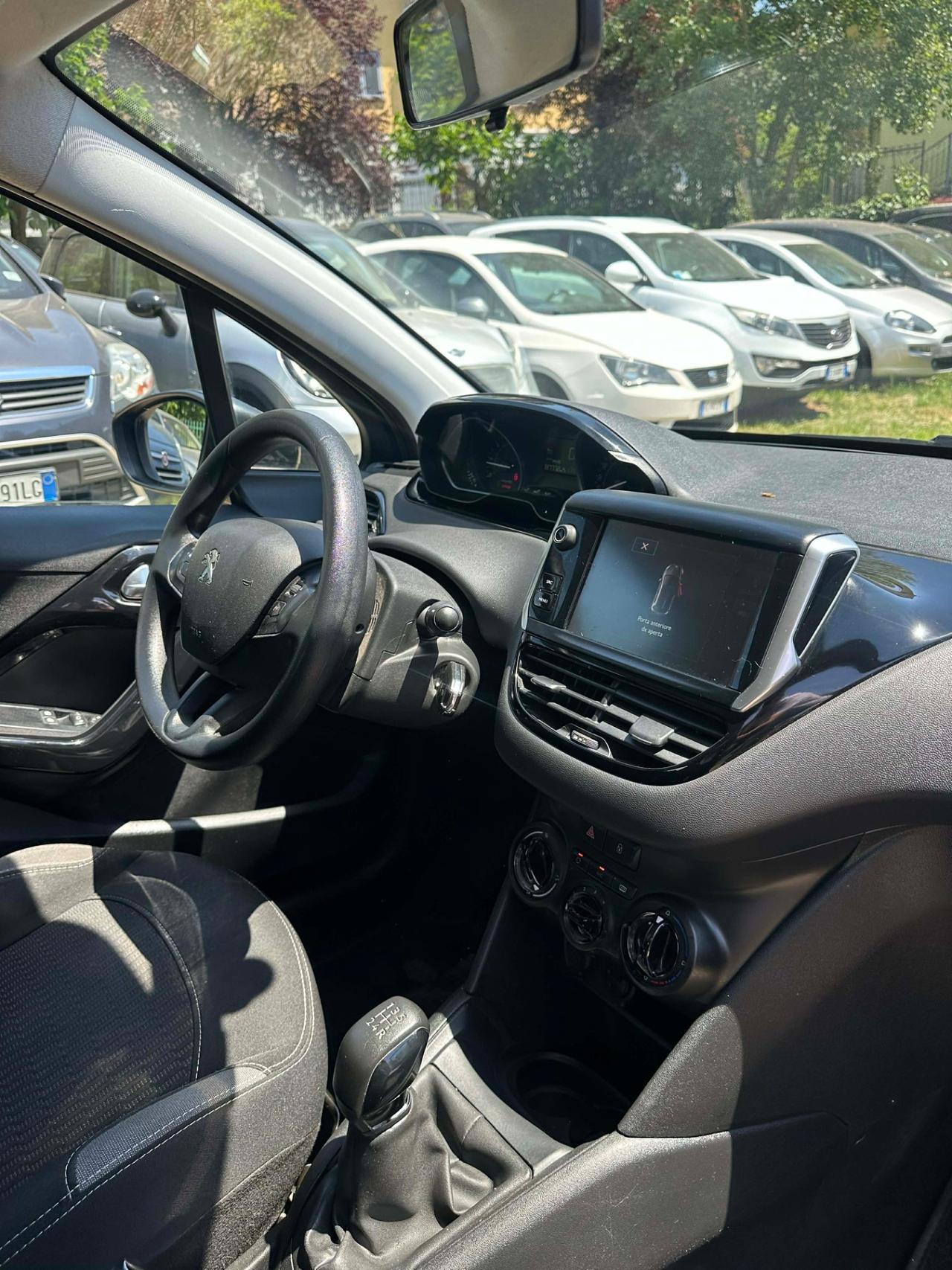 Peugeot 208 82 5P ALLURE NEOPAT KMCERT UNICOPR