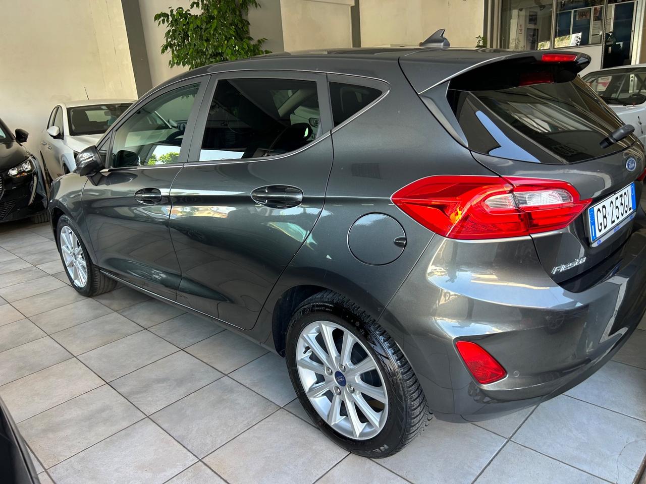 Ford Fiesta 1.5 Diesel 5 porte “ NEOPATENTATI “