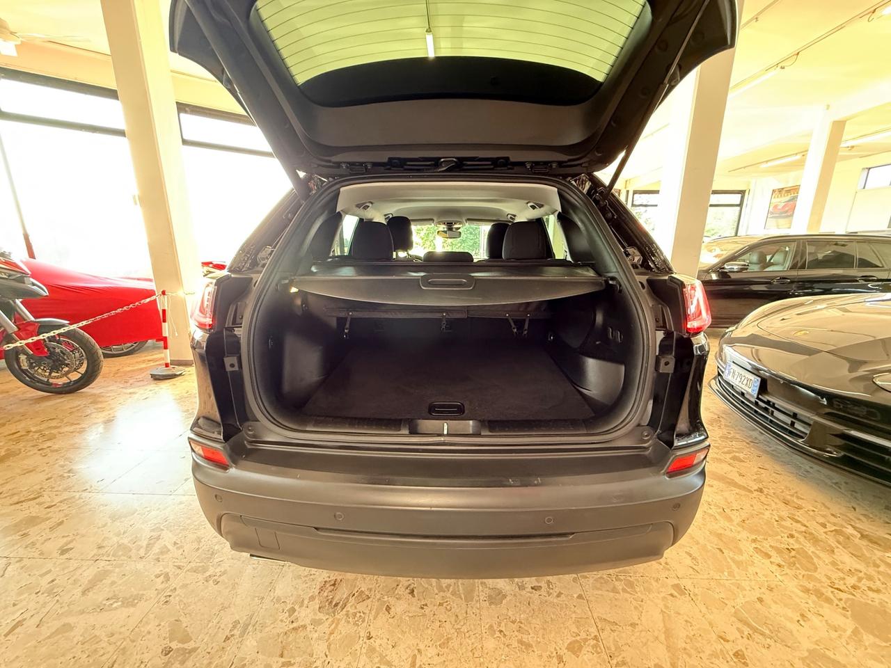 Jeep Cherokee 2.2 Mjt AWD 194CV Active Drive II Overland 11/2019 EURO 6B