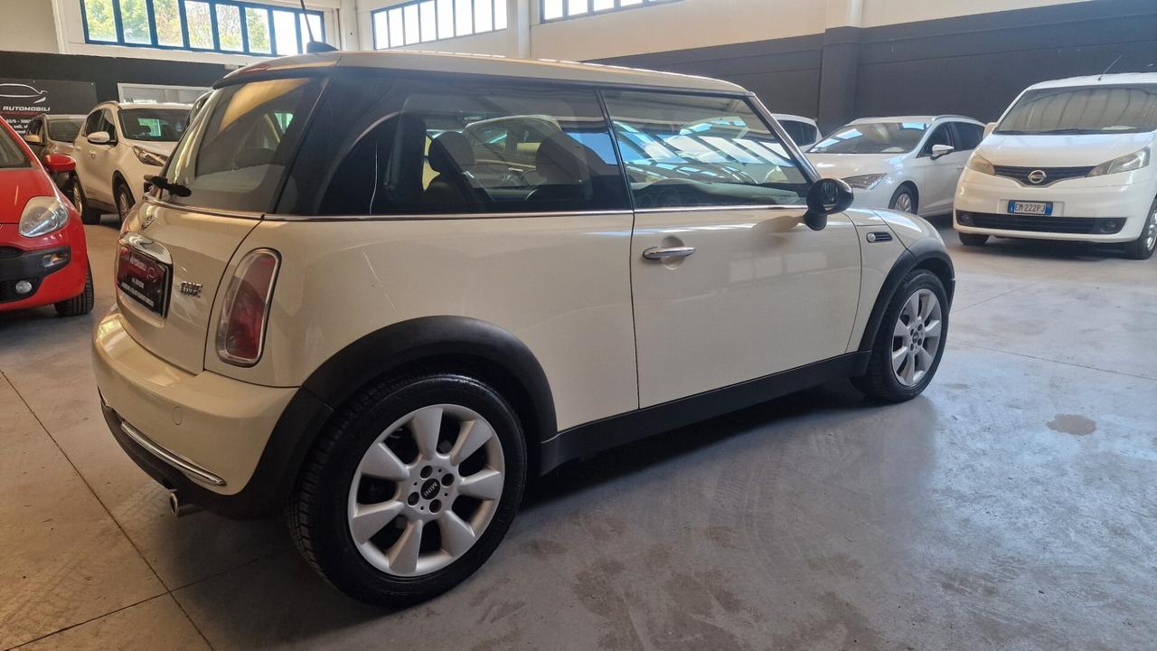 Mini Mini 1.6 16V One