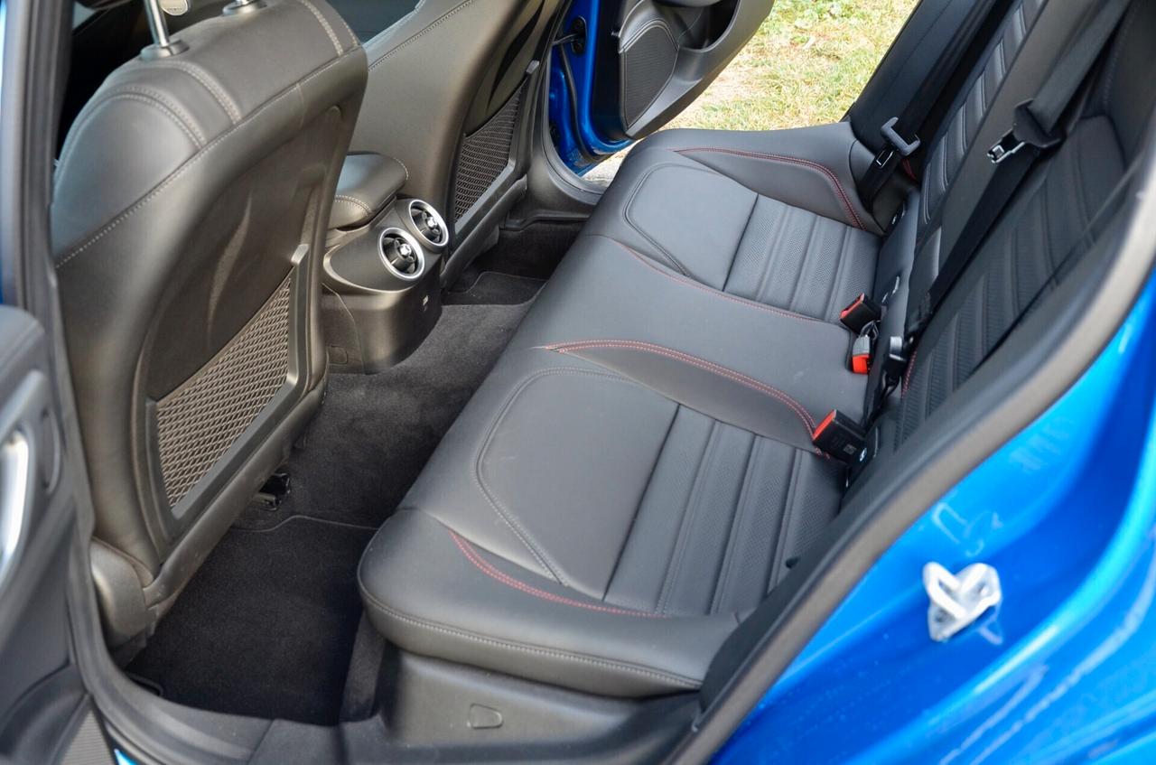 ALFA ROMEO GIULIA 2.2 T COMPETIZIONE Q4 209cv AUTO, PARI AL NUOVO, UFF ITALIANA, FULL OPTIONAL, HARMAN&KARDON, FARI MULTIBEAM, RETROCAMERA, PERMUTE