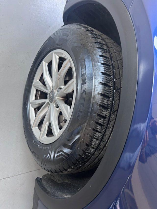 AUDI Q5 35 TDI S tronic Business