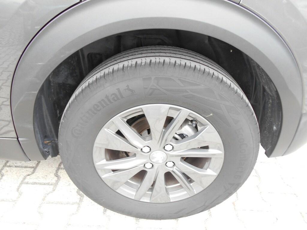 Peugeot 2008 1.2 PureTech Active Pack