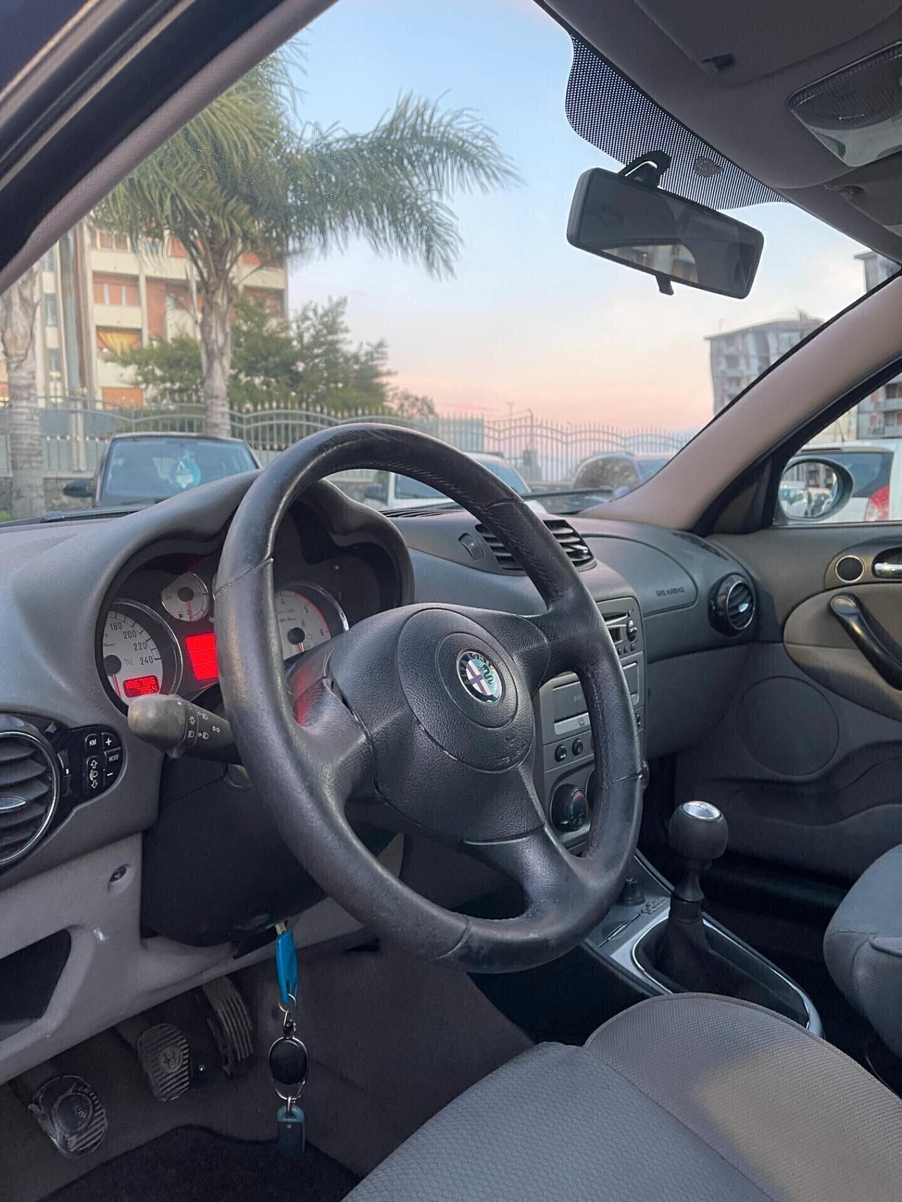 Alfa Romeo 147 1.9 JTD 120cv