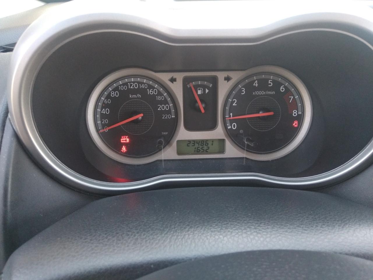 Nissan Note 1.6 16V 110cv cambio automatico x neopatentati