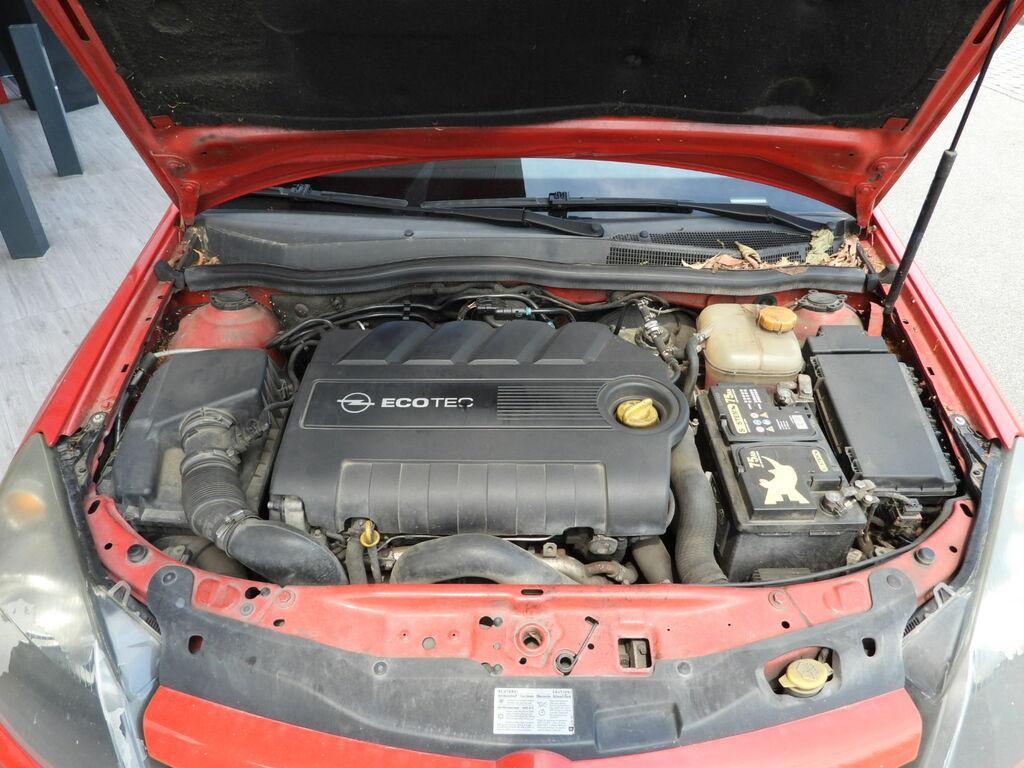 Opel Astra GTC 1.9 CDTI Cosmo