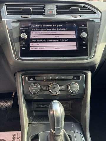 Volkswagen Tiguan 2.0 TDI SCR DSG 4MOTION Business BMT