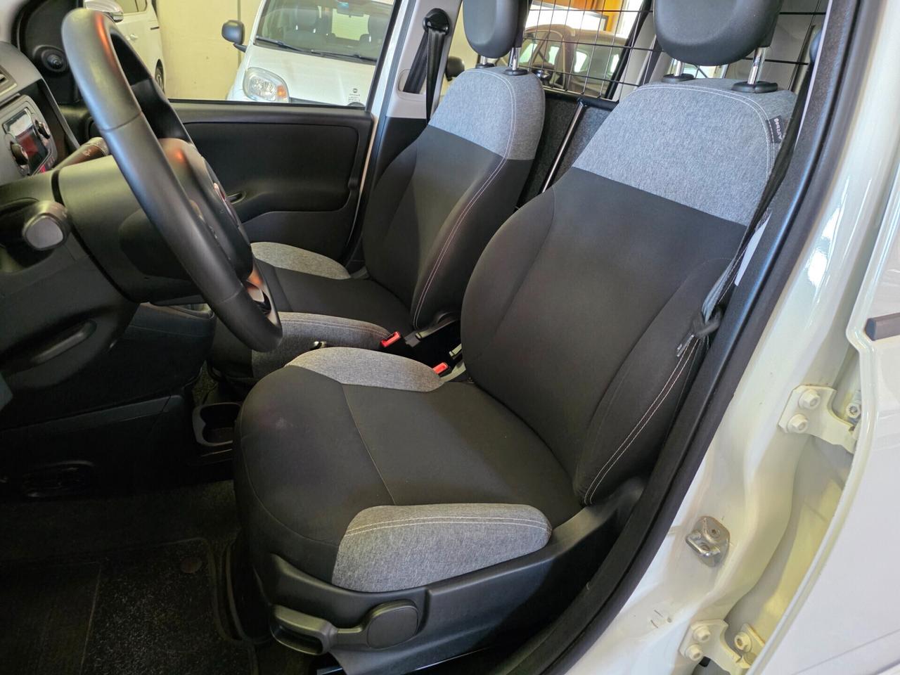 Fiat Panda 1.0 Hybrid Van 2 posti autocarro n1