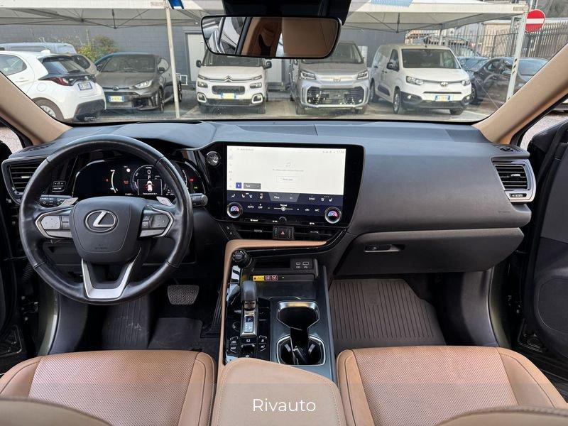 Lexus NX Plug-in Luxury 4WD MY22