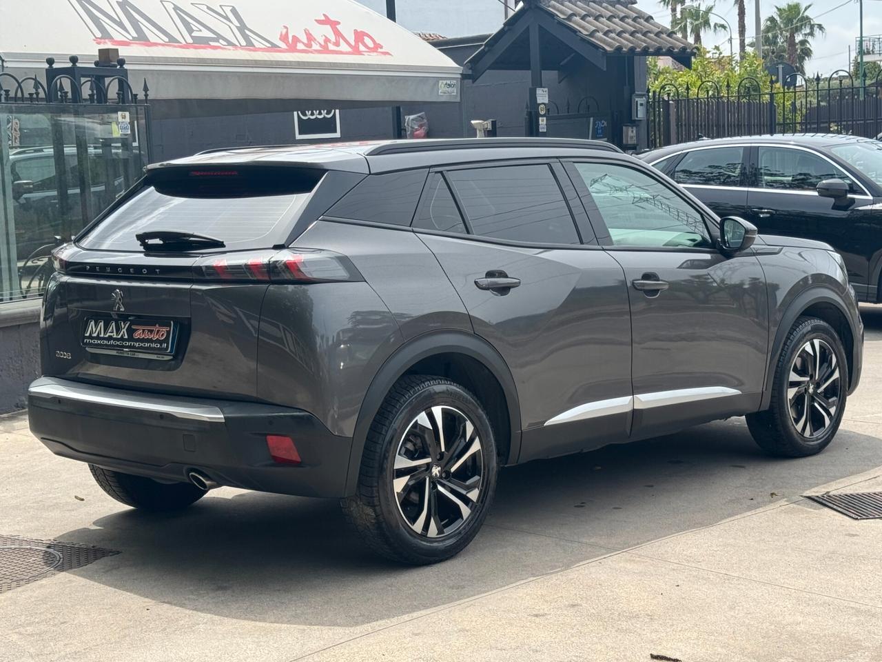 Peugeot 2008 BlueHDi 130 S&S EAT8 Allure Navi Pack