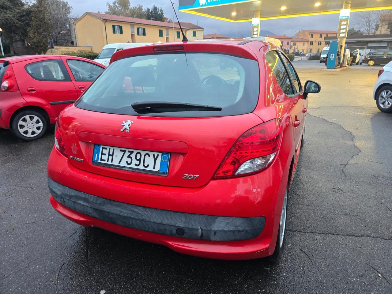 Peugeot 207 1.4 HDi 70CV 5p. Access