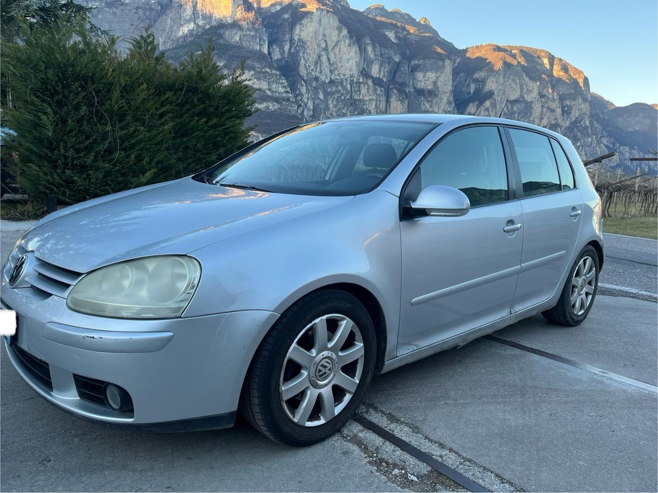 Volkswagen Golf 2.0 16V TDI 4mot. 5p. Sportline