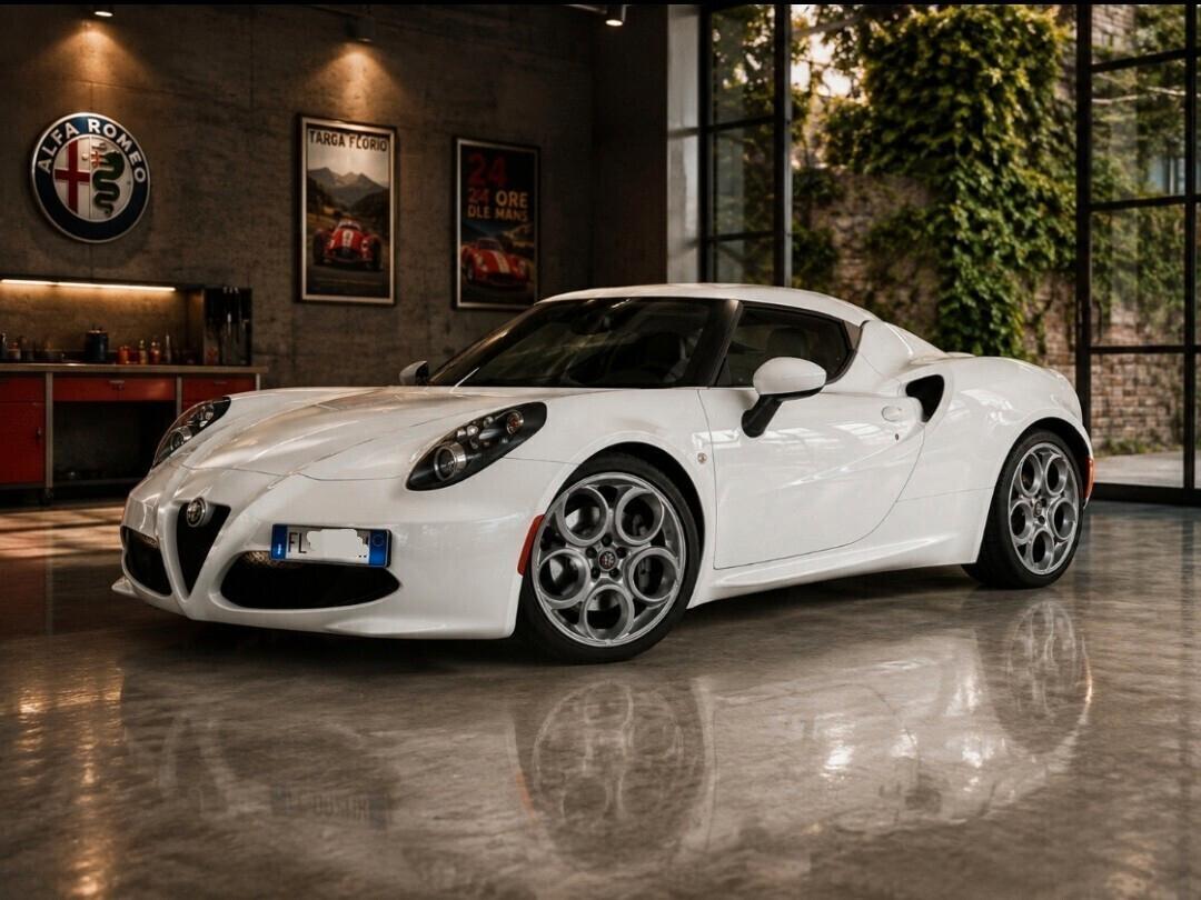 Alfa Romeo 4C 1750 TBi