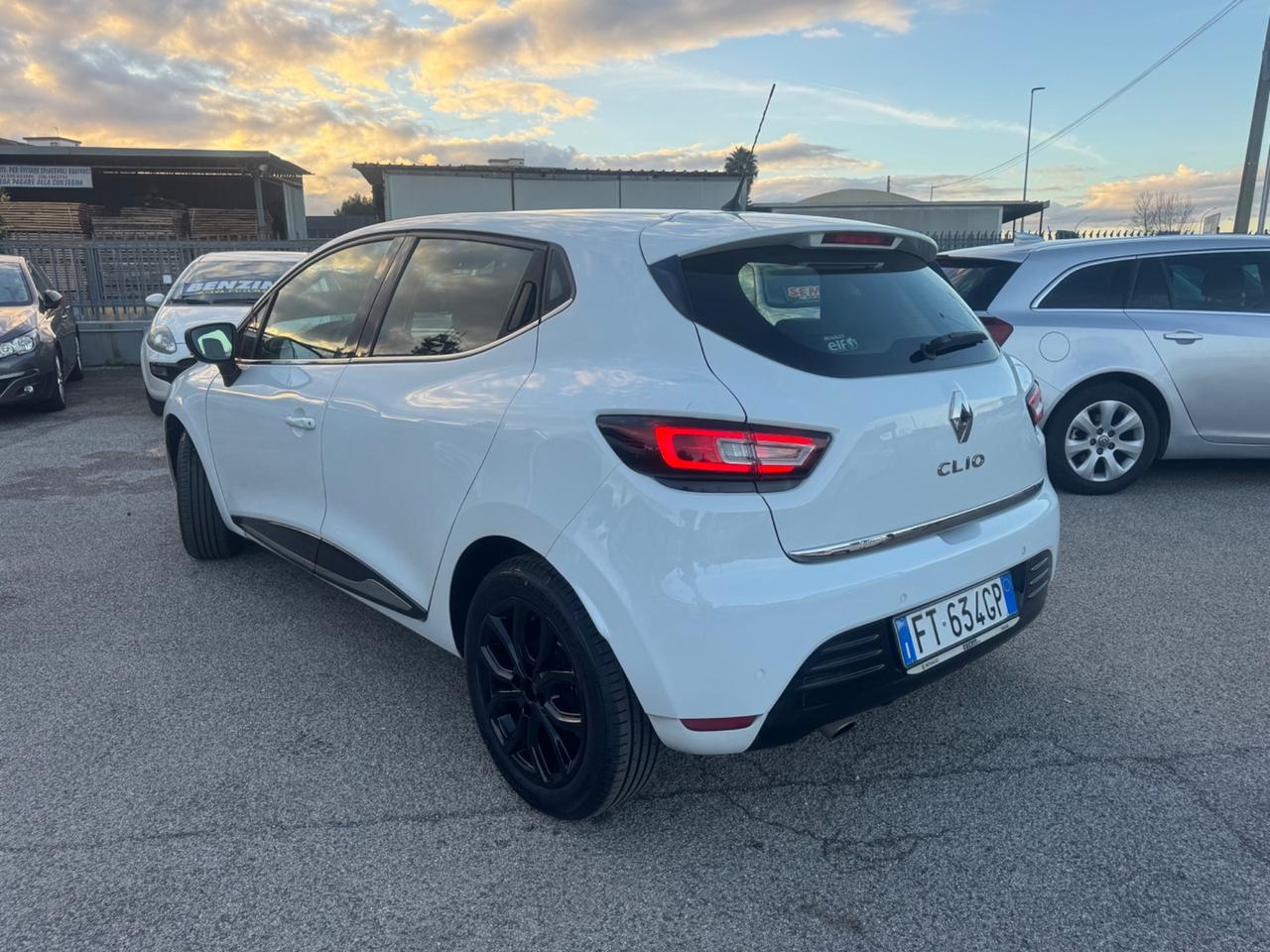 Renault Clio dCi 8V 75 CV 5 porte DUEL