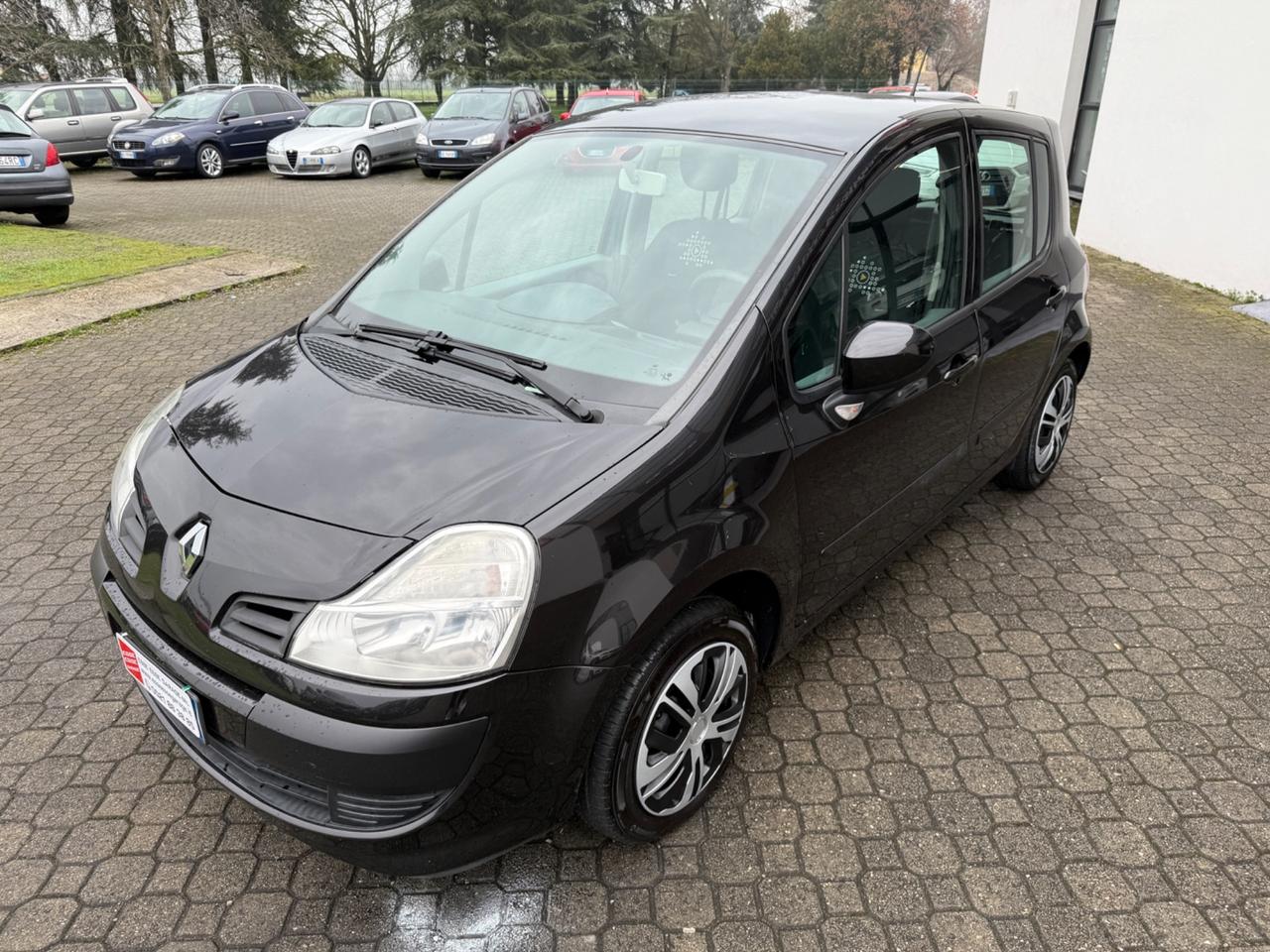 Renault Modus 1.2 b.|NEOPATENTATI