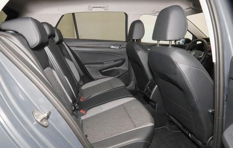 Volkswagen Golf 8.5 1.5 TSI 115 CV ACT GOAL Led 16" Gancio Cockpit Navi