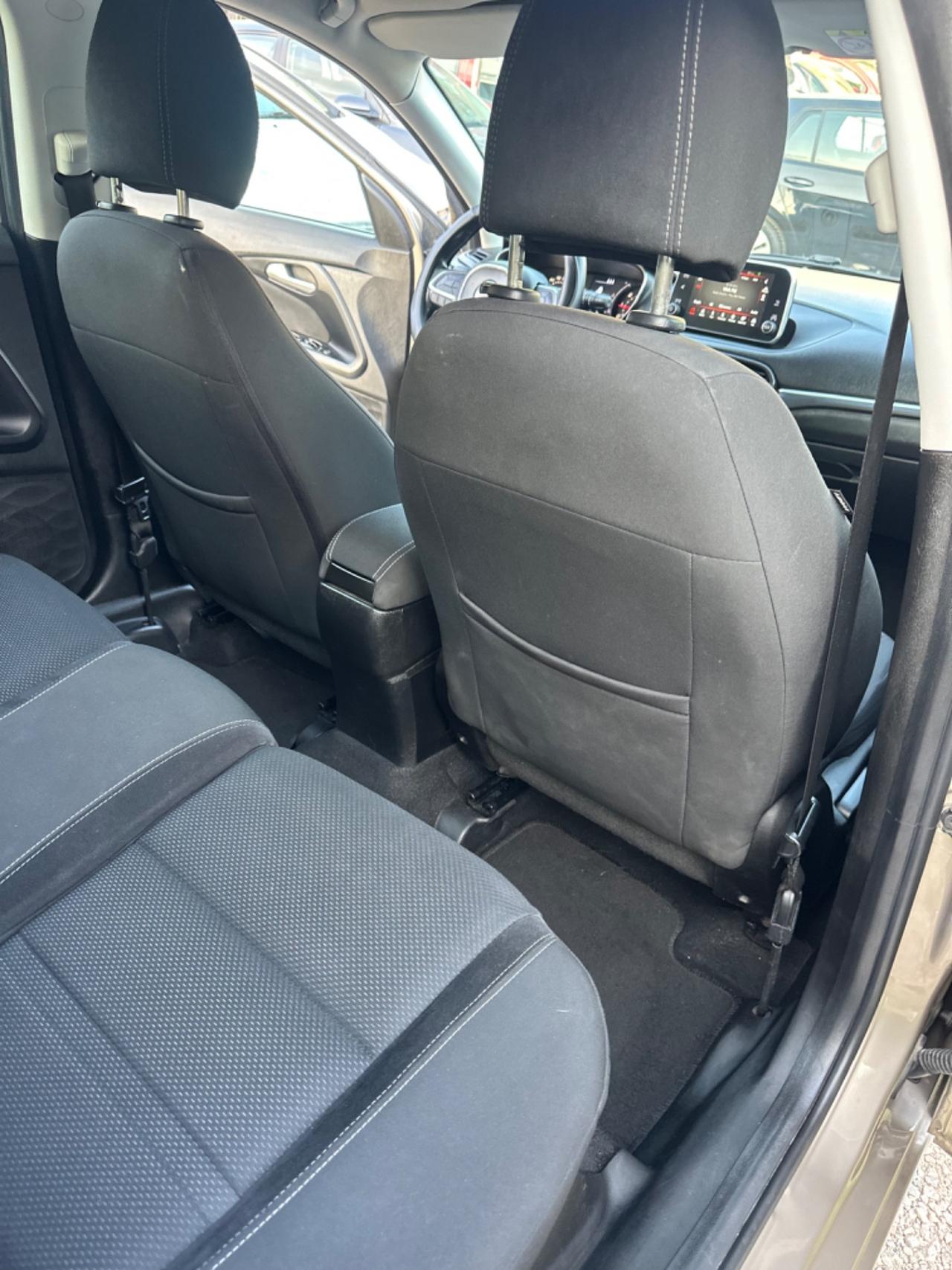 Fiat TIPO S&S SW LOUNGE FULLOPT KMCERT UNICOPR